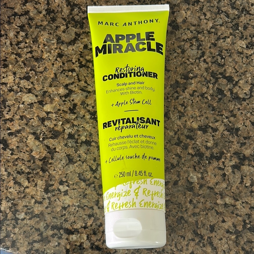 NEW Marc Anthony Apple Miracle Restoring Conditioner 250 ml